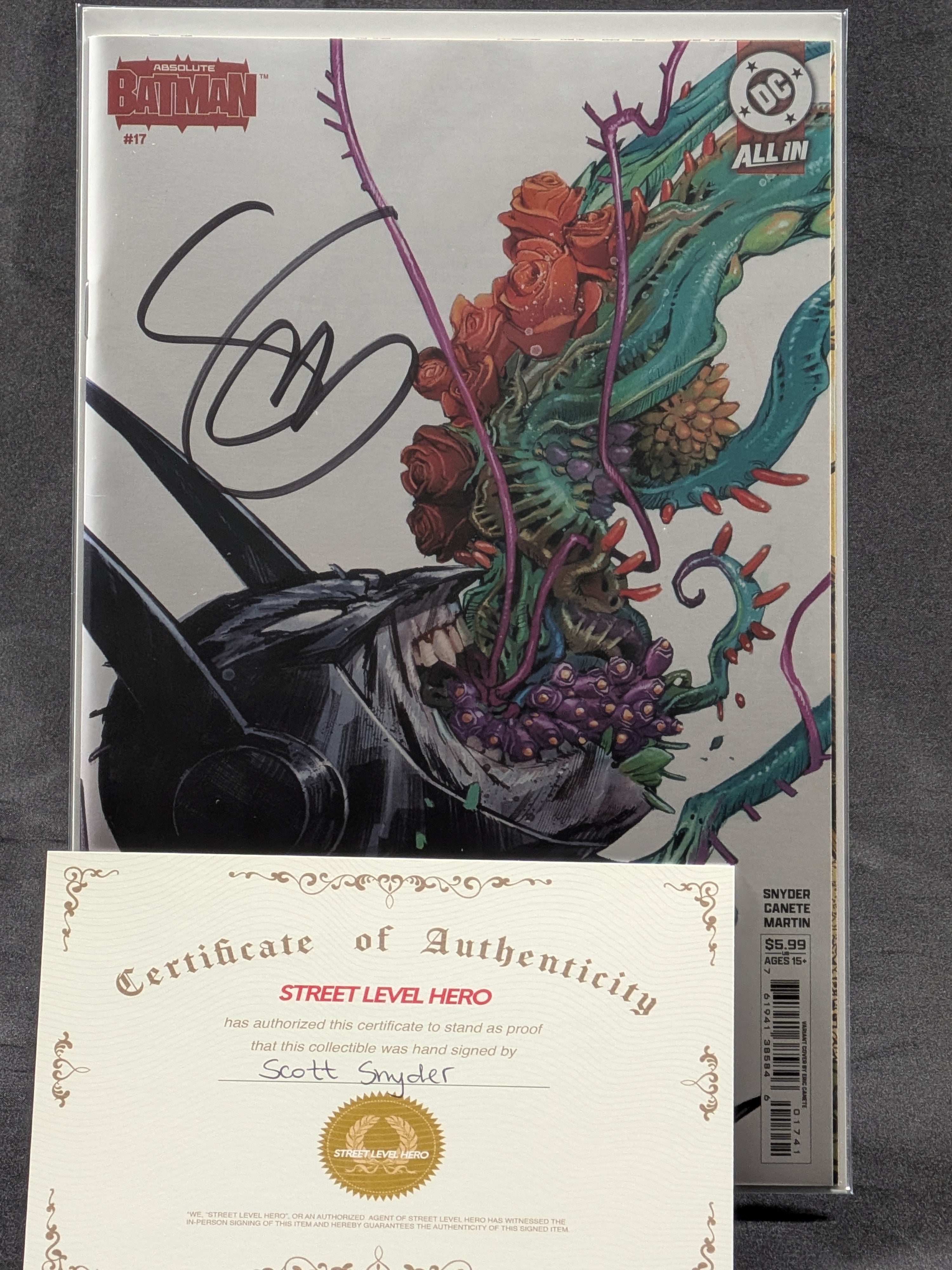 Absolute Batman #17D Eric Canete Variant Signed Scott Snyder w/ COA — NM