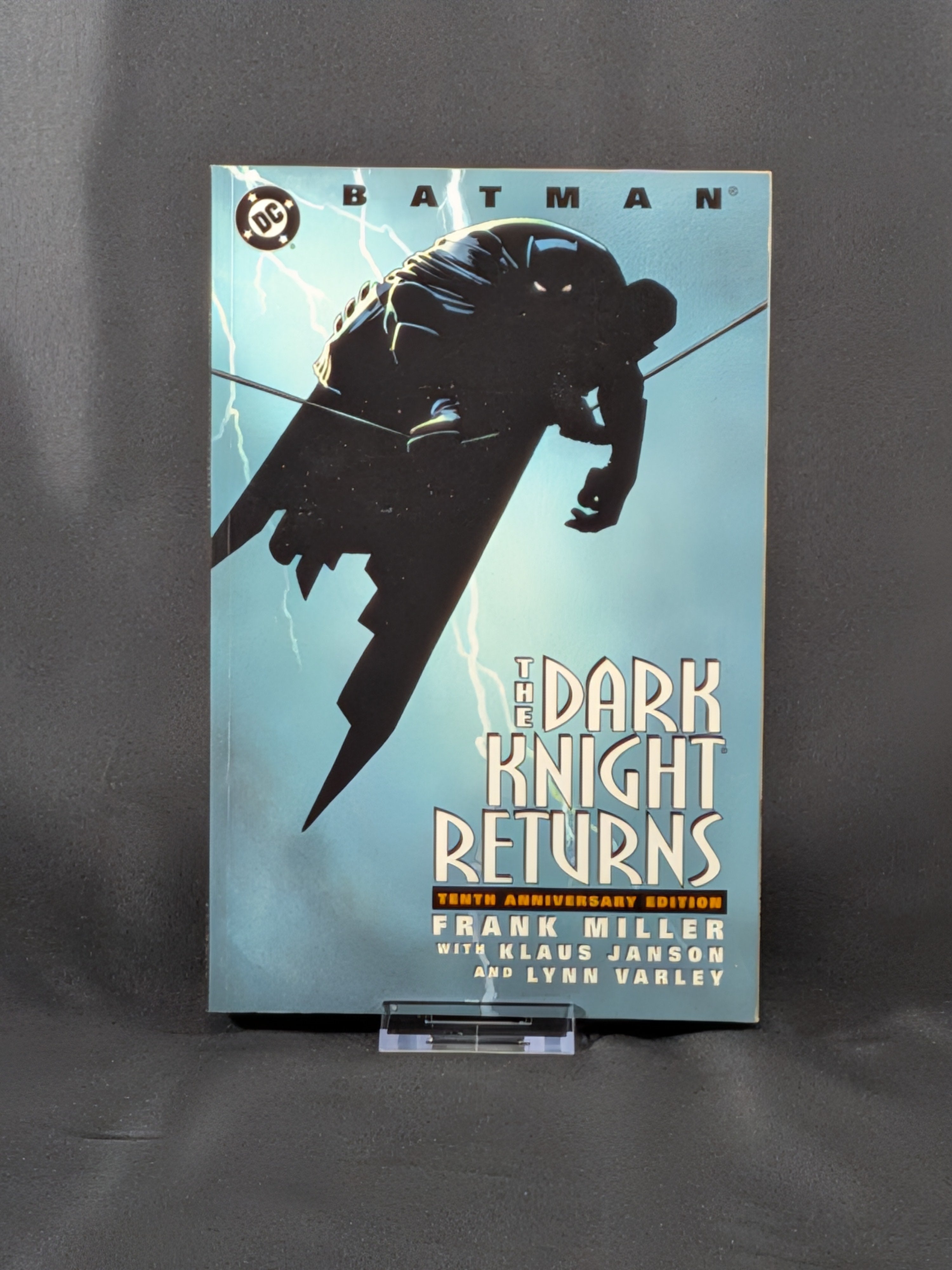 Batman Dark Knight Trilogy 17-Book Lot | DKR #1–4, DK2 & DKIII