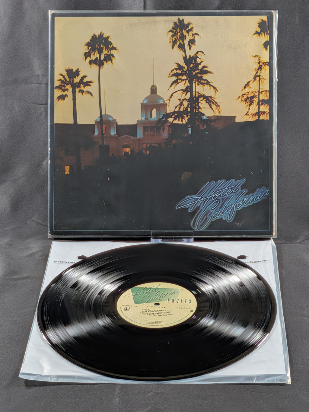 Eagles — Hotel California | 1976 U.S. Specialty STERLING LH LP | 7E-1084